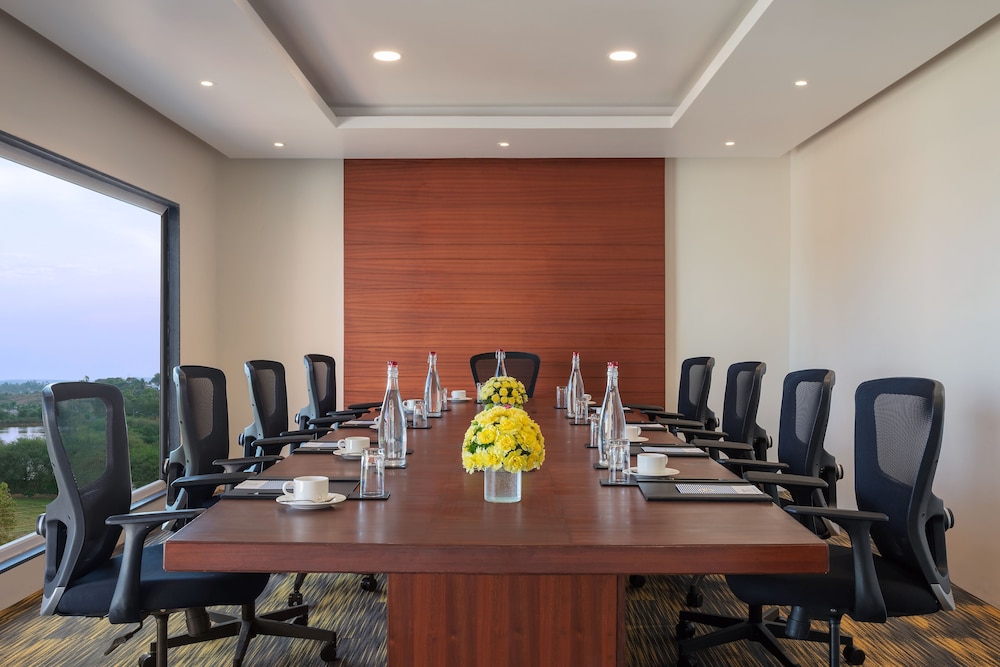 Fortune Park Airport Road Hubballi 44/59