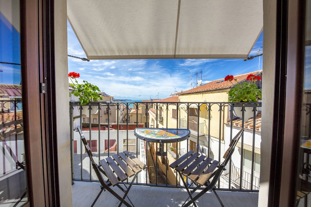 Casa Carmine Cefalu Rentopolis 18/35