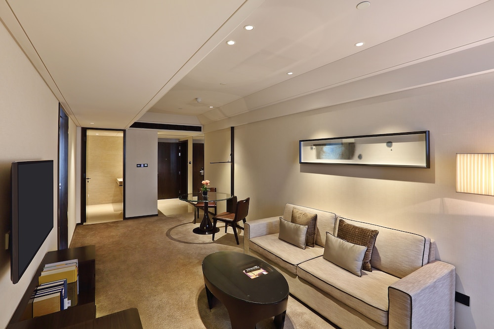 Hyatt Place Shenzhen Dongmen 47/79