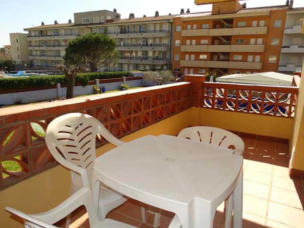 Rvhotels Apartamentos el Quijote 39/45