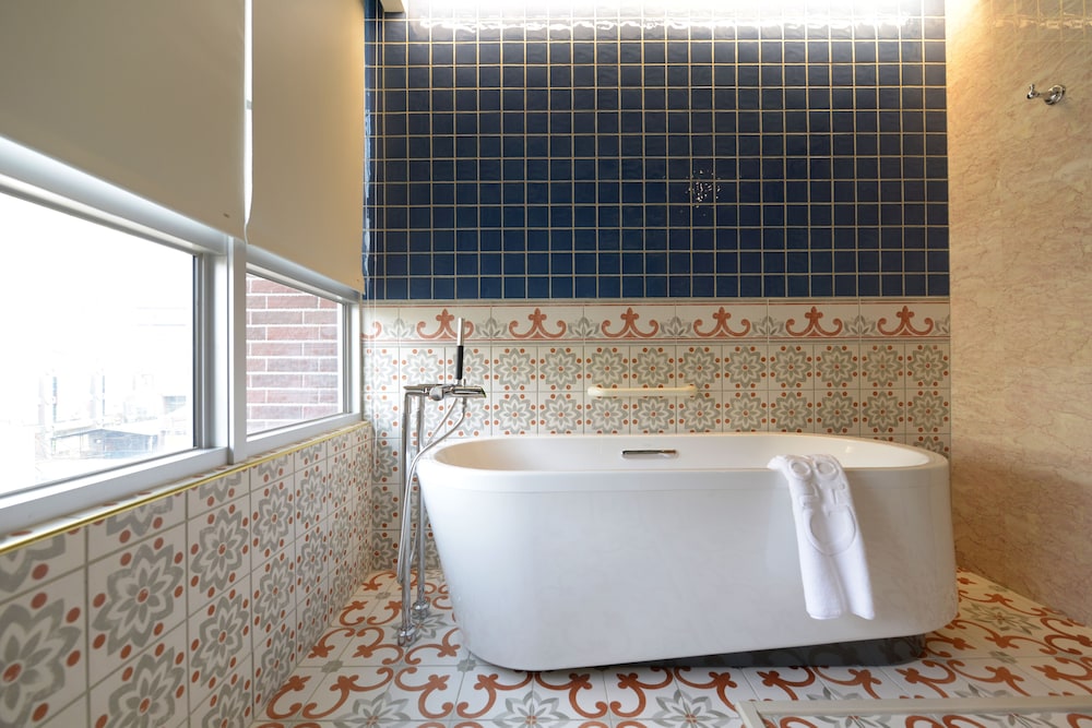 Golden Tulip RS Boutique Hotel 49/50