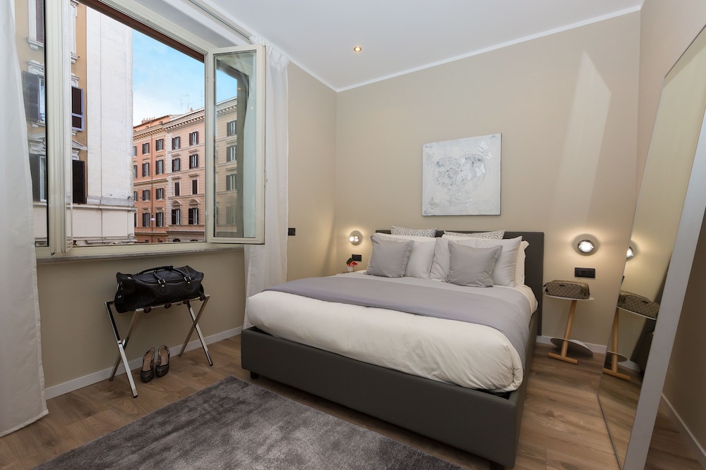 126 Gracchi Suites 11/47