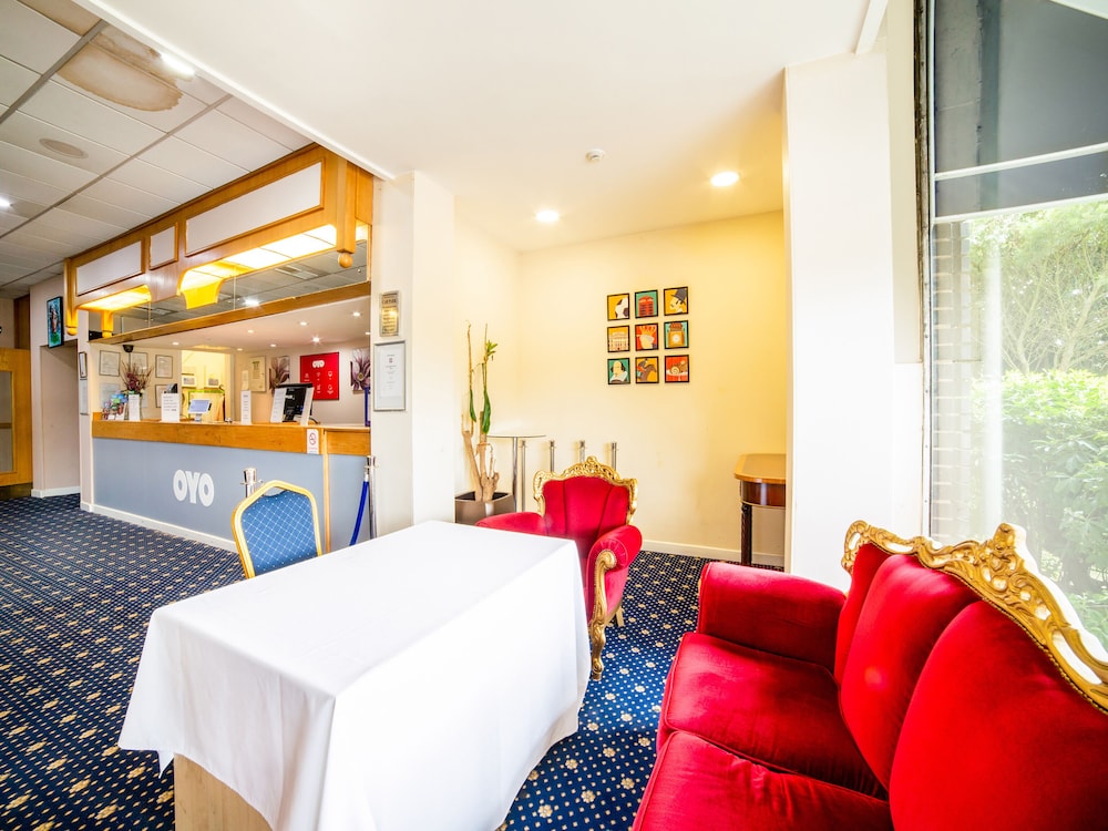 OYO The Chiltern Hotel 31/45