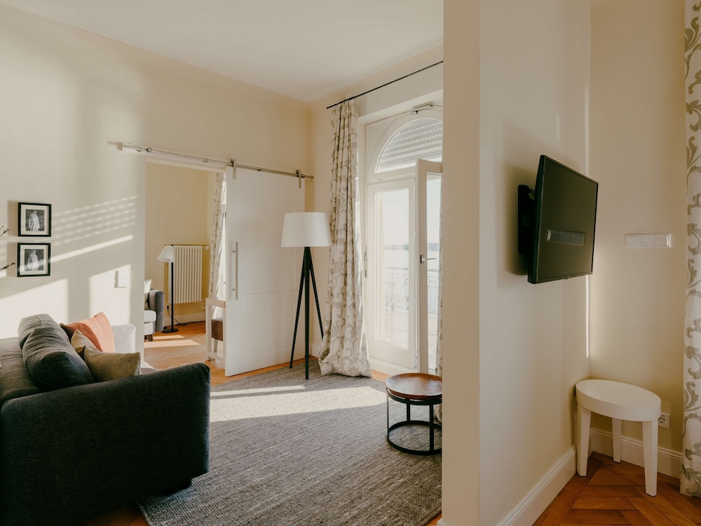 Bad Hotel Uberlingen 27/50