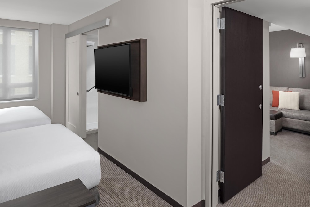Hyatt Place New York City Times Square 14/50