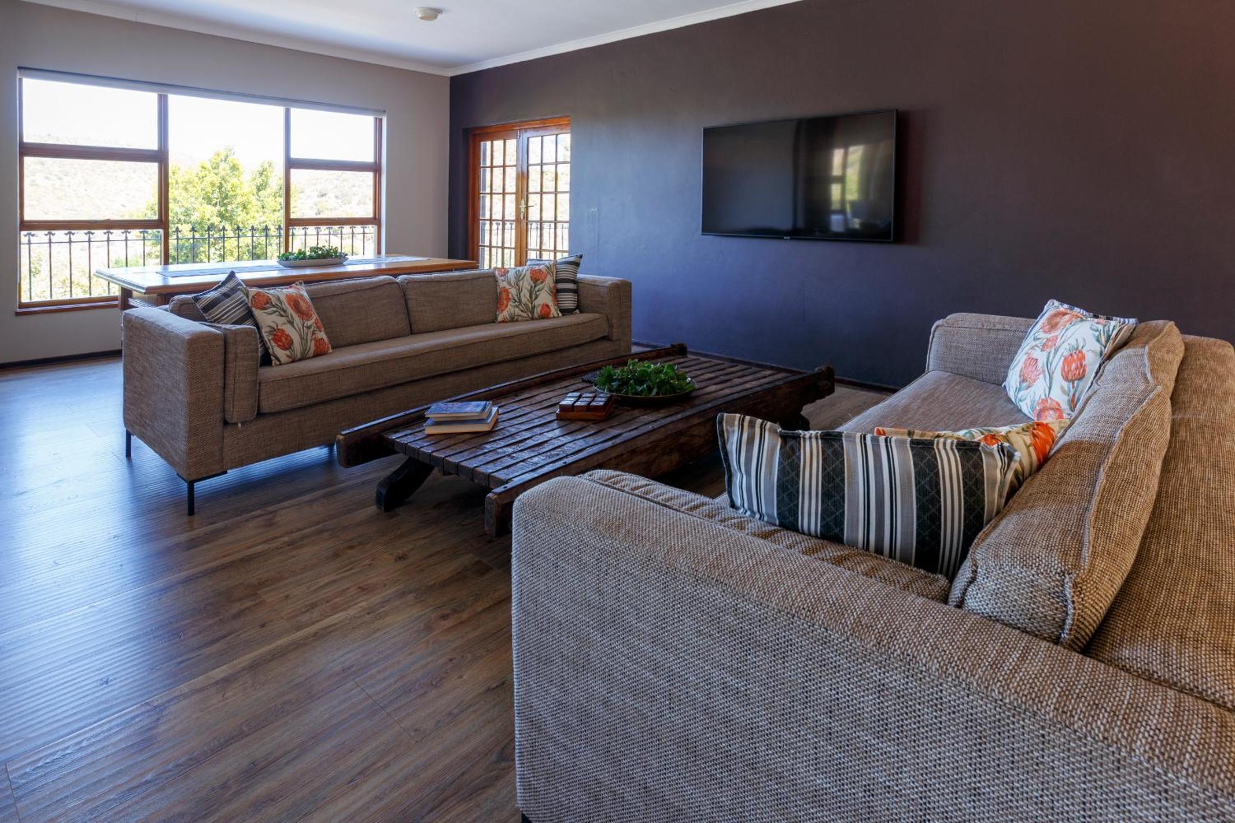 Rooiberg Lodge 24/50