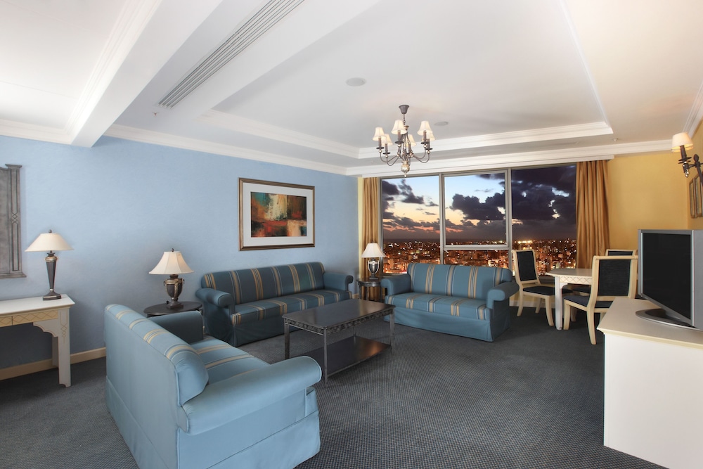 Al Habtoor Grand Hotel Beirut 31/50