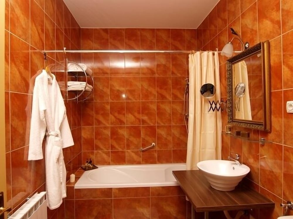 Puntijar Hotel 35/37