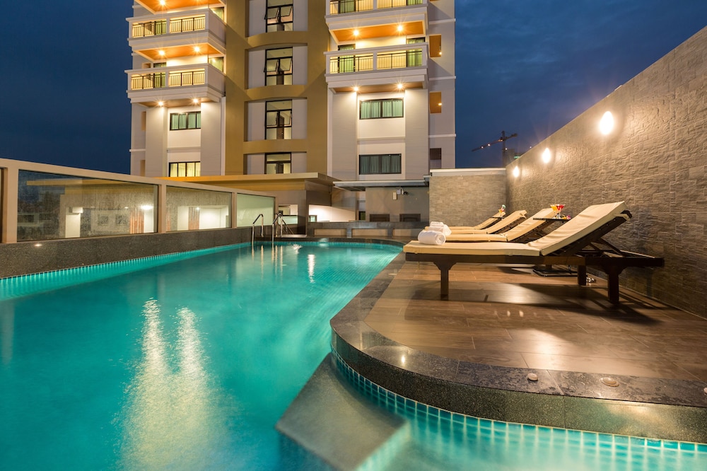 Riche Hua Hin 45/50