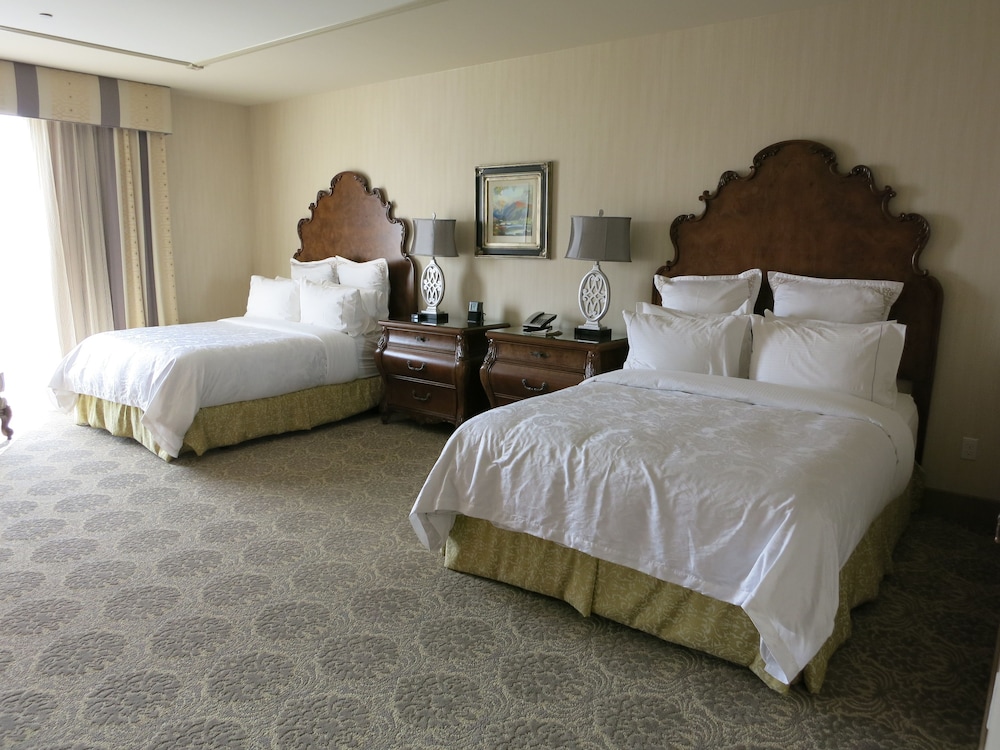 Woolleys Classic Suites 18/58