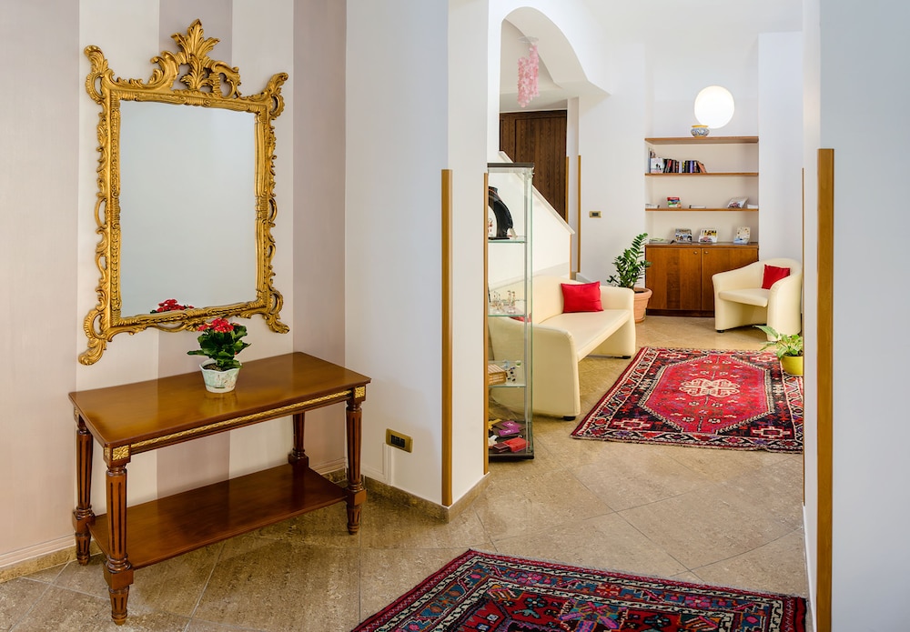 Garibaldi Relais 6/67