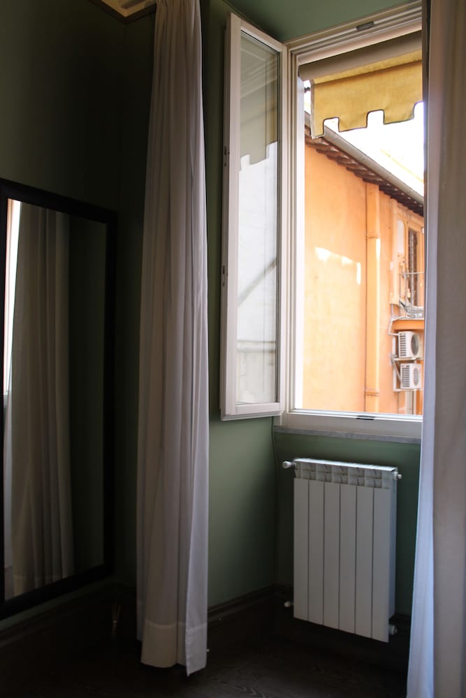 Relais Palazzo Taverna 39/67