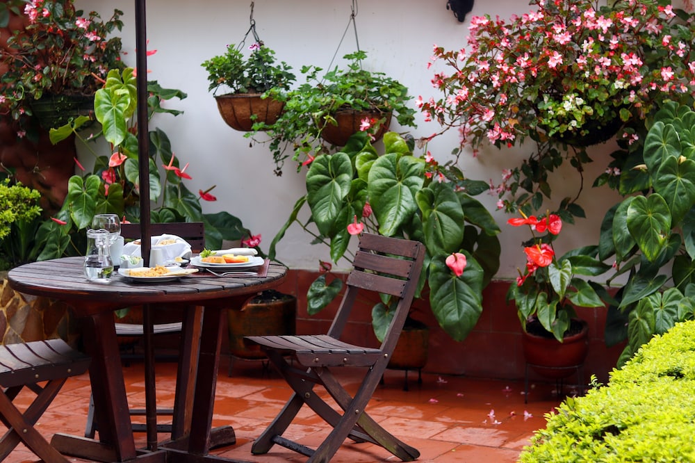 Casa Lola Hotel Boutique 54/59