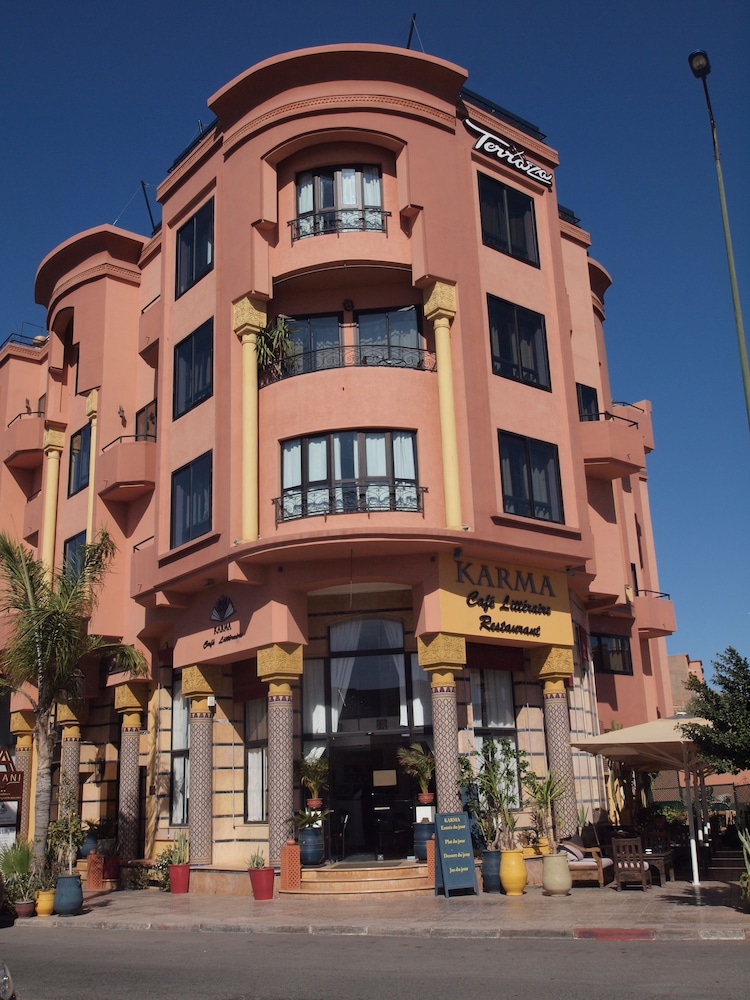 Amani Hotel Suites & Spa 7/85