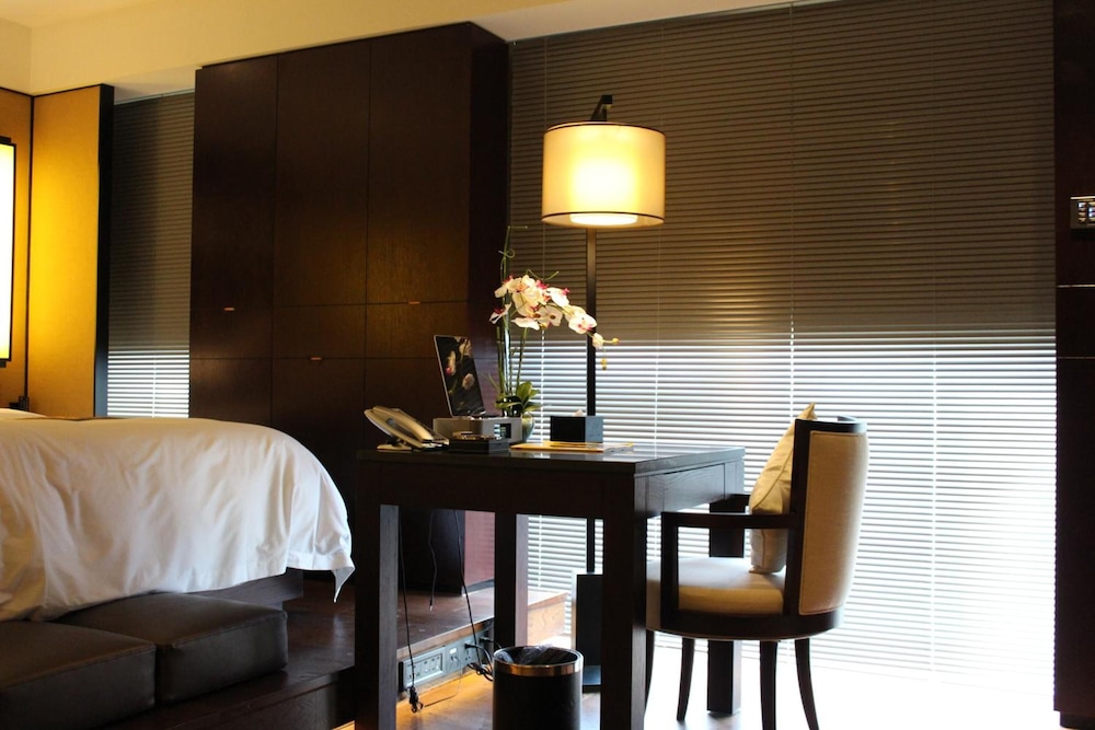 Gloria Plaza Hotel Dongsheng 19/42