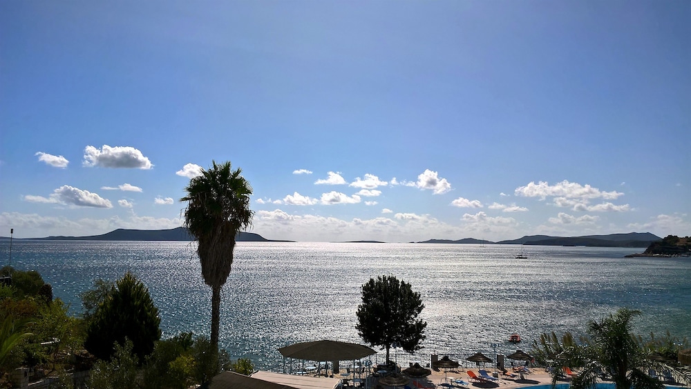 Golden Sun Peloponnese 62/74
