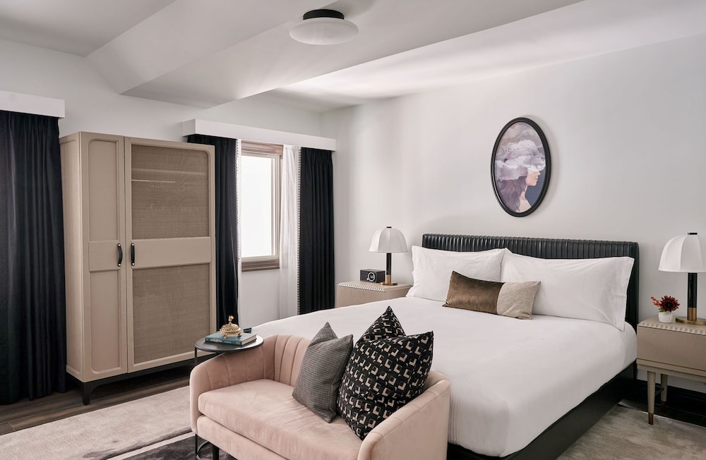 Hotel Kansas City, in The Unbound Collection by Hyatt 16/47