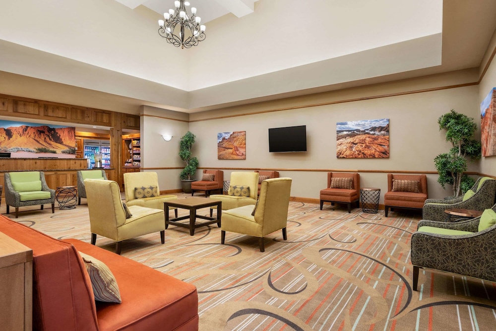La Quinta Inn & Suites by Wyndham St. George 40/69