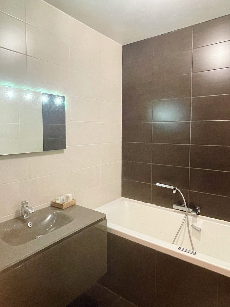 Hotel Le Lonca 45/46