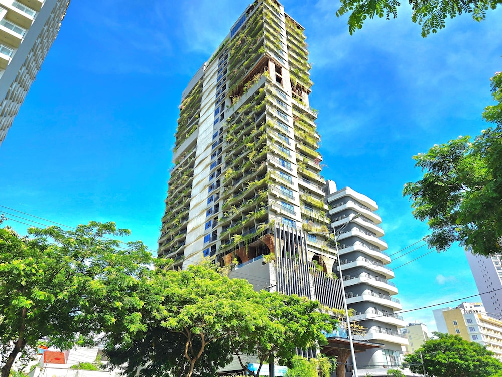 The Signature Hotel Nha Trang 6/50