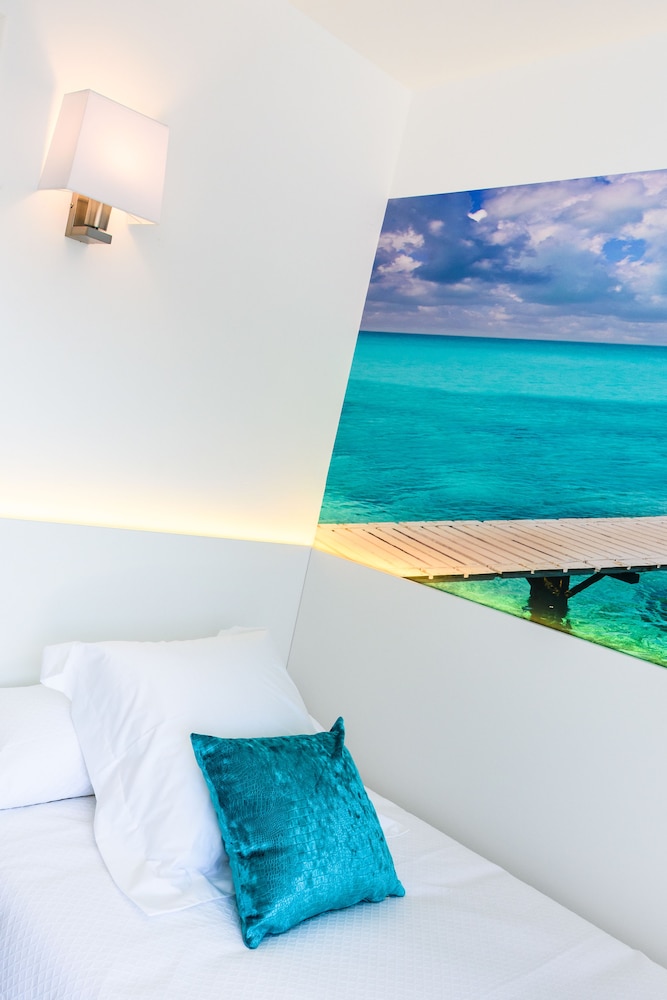 Plaza Santa Ponsa Boutique - Adults Only 56/73