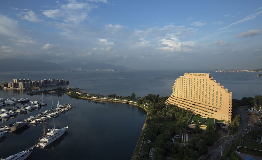 Gold Coast Hotel Hong Kong 58/64