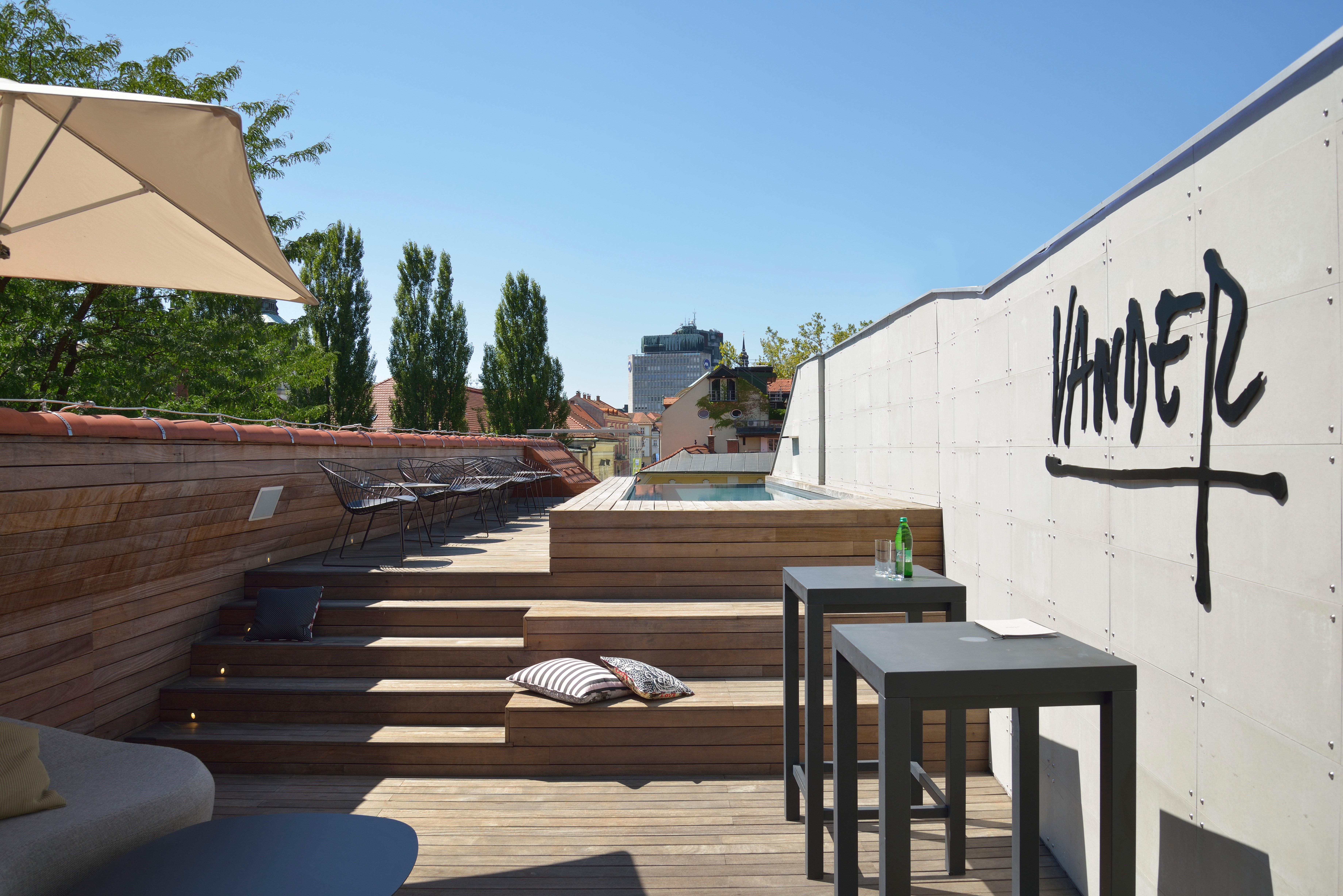 Vander Urbani Resort A Member of Design Hotels 55/57