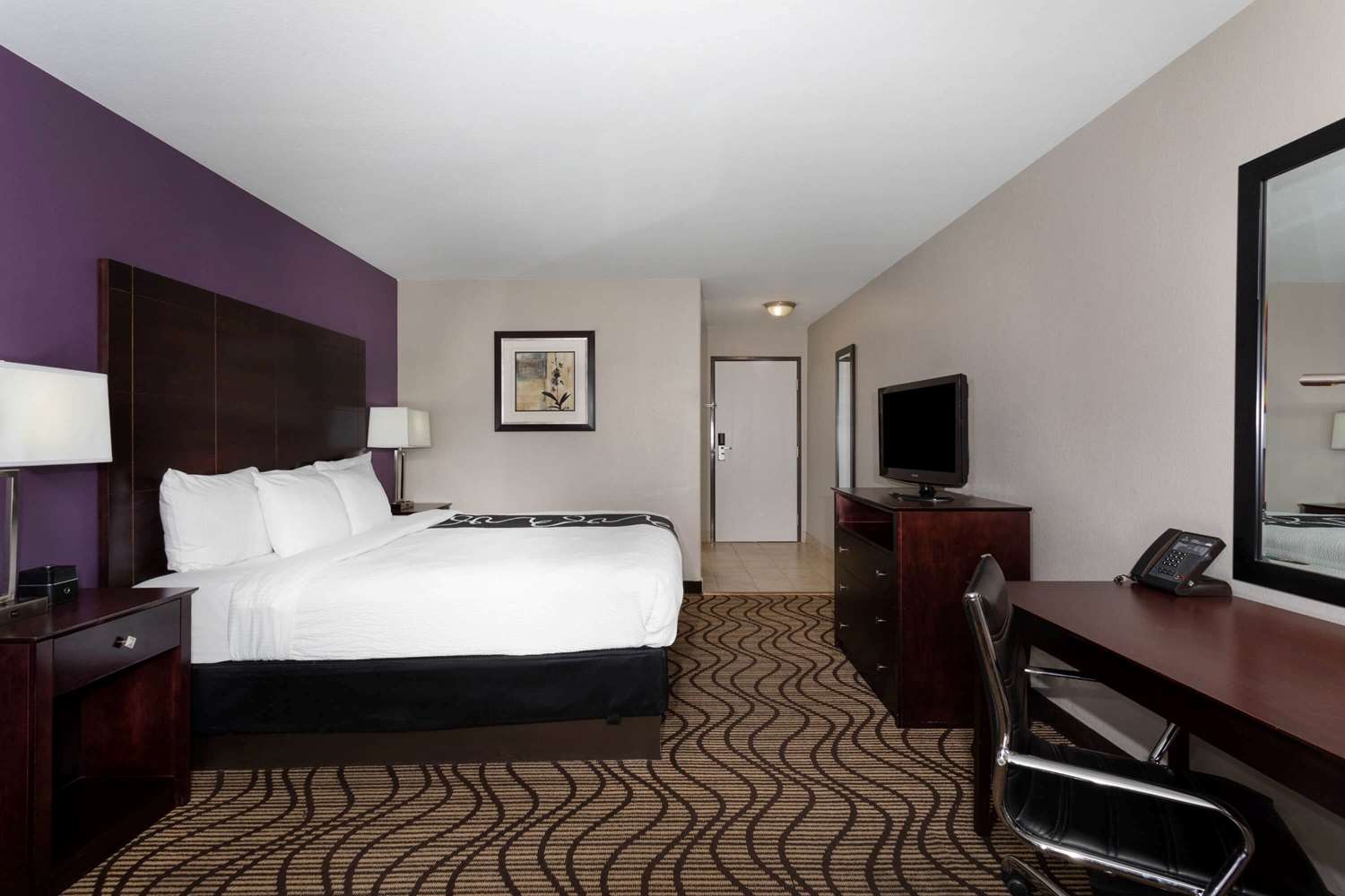 Baymont by Wyndham Henderson-Northeast Denver 15/58
