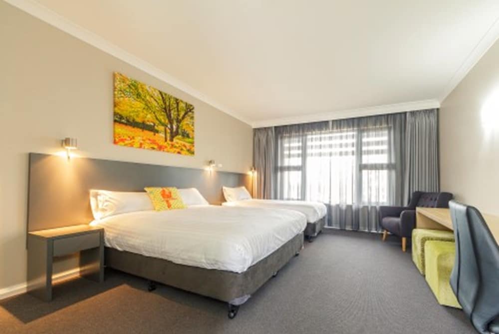 Cowra Services Club Motel 25/40