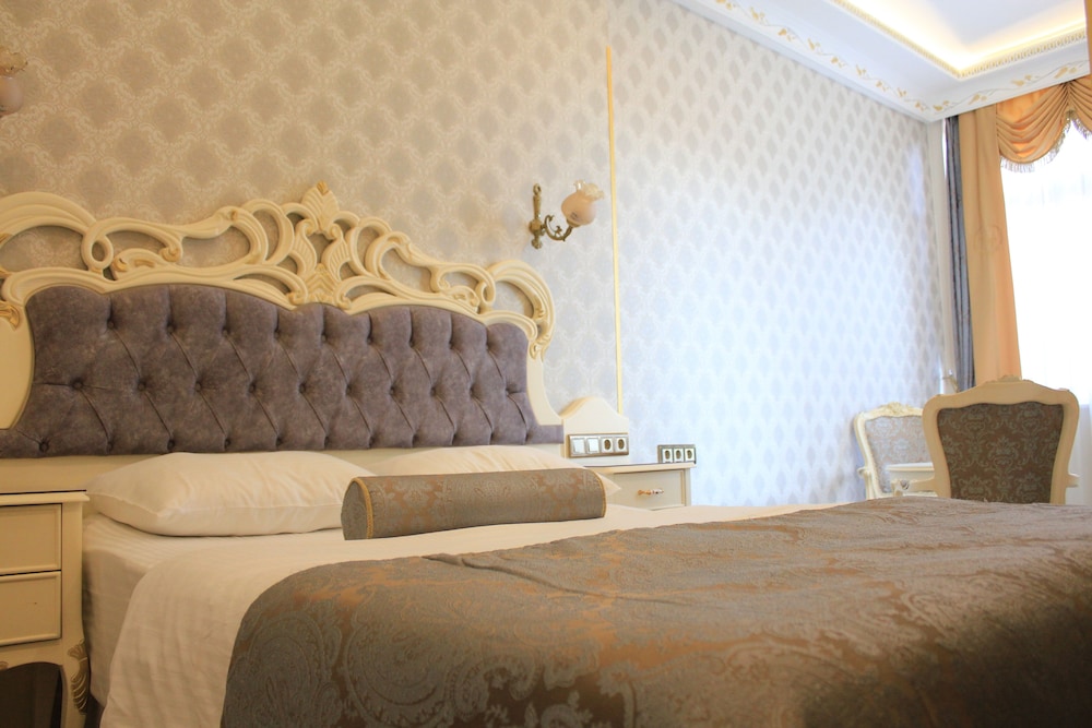 Nayla Palace 30/51