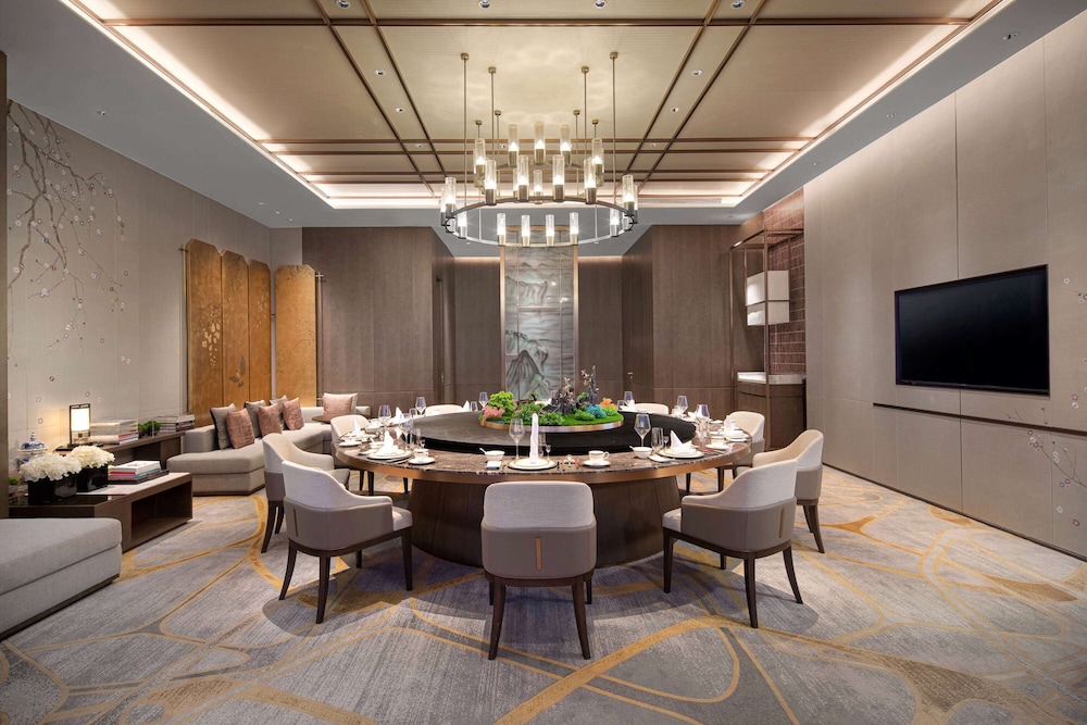 Wyndham Grand Shanxi Xiaohe Xincheng 56/62
