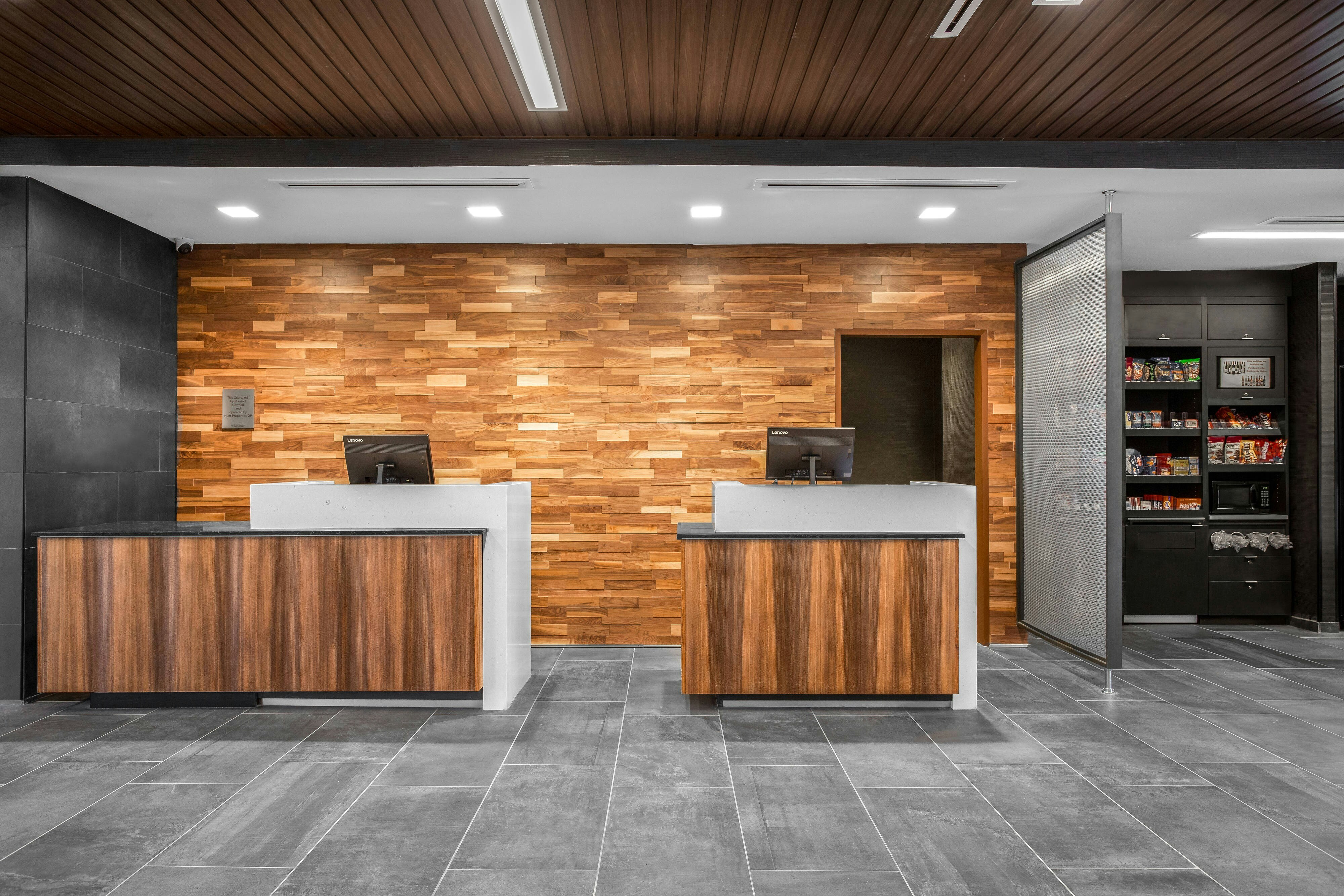 Courtyard By Marriott Jonesboro 5/37