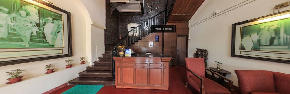 Chanakya Bnr Hotel 28/50