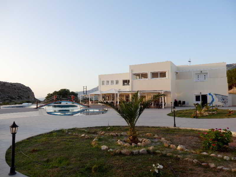 Royal Beach Hotel 44/53