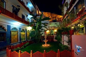 Krishna Prakash Heritage Haveli 8/42
