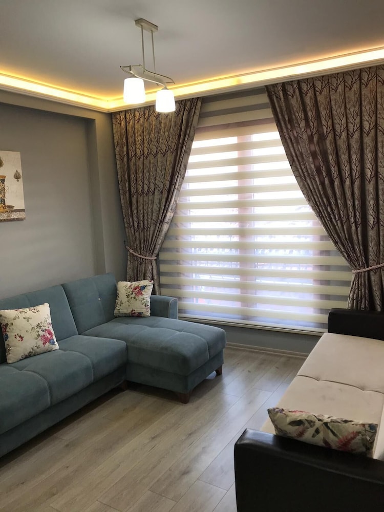 Senturkler Suite 26/35