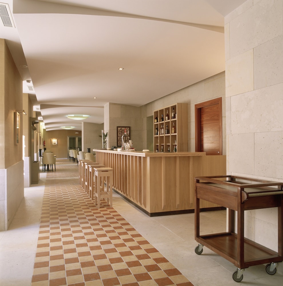 Parador De La Granja 6/50