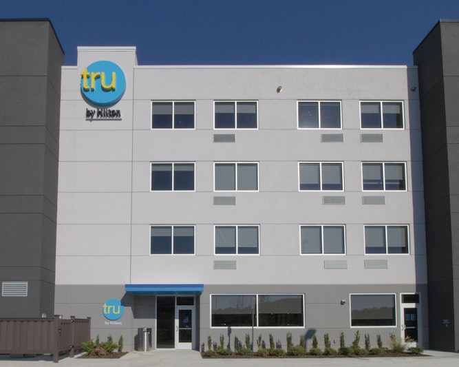 Tru By Hilton Norfolk Airport Va 2/27