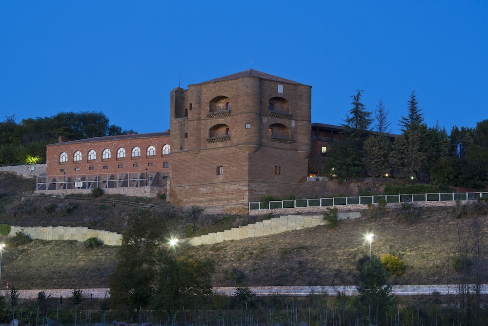 Parador De Benavente 6/63