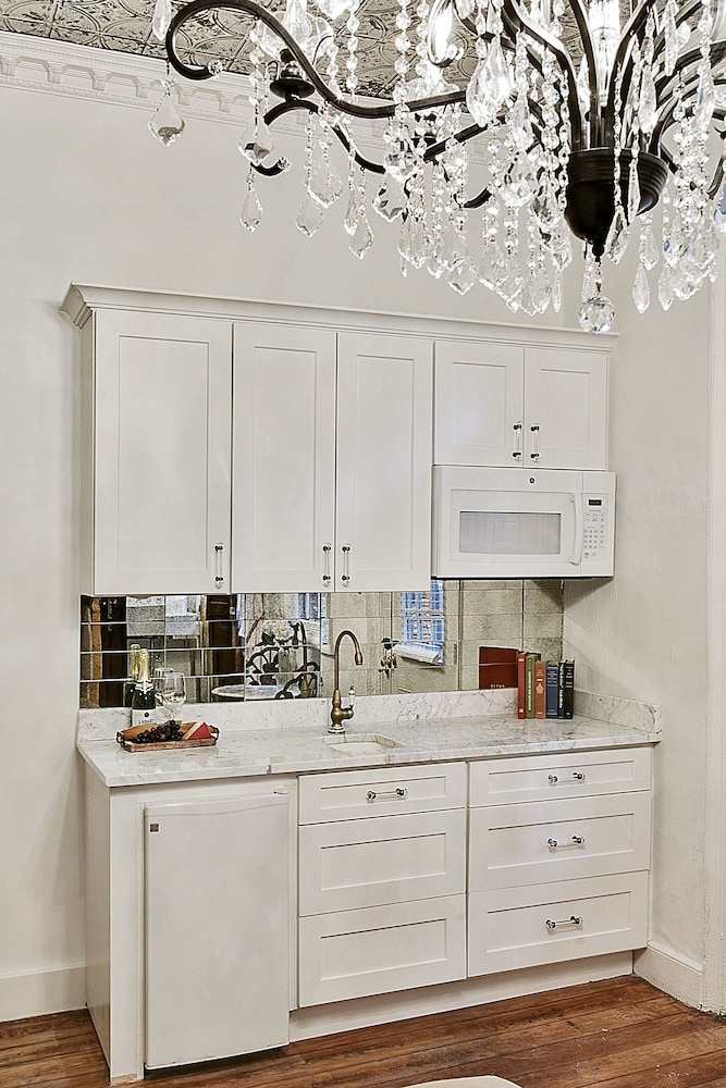 French Quarter Mansion 11/50