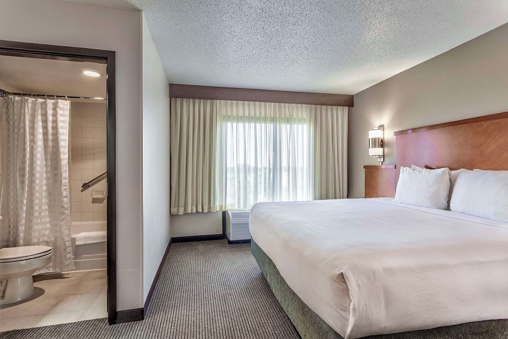 Hyatt Place Kansas City/Overland Park/Convention Center 14/50
