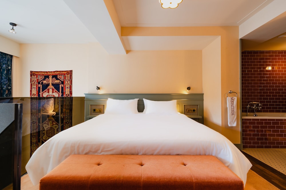 Mezzanine, Superior, Suite, Single Bed، Hotel Mercier 2/9