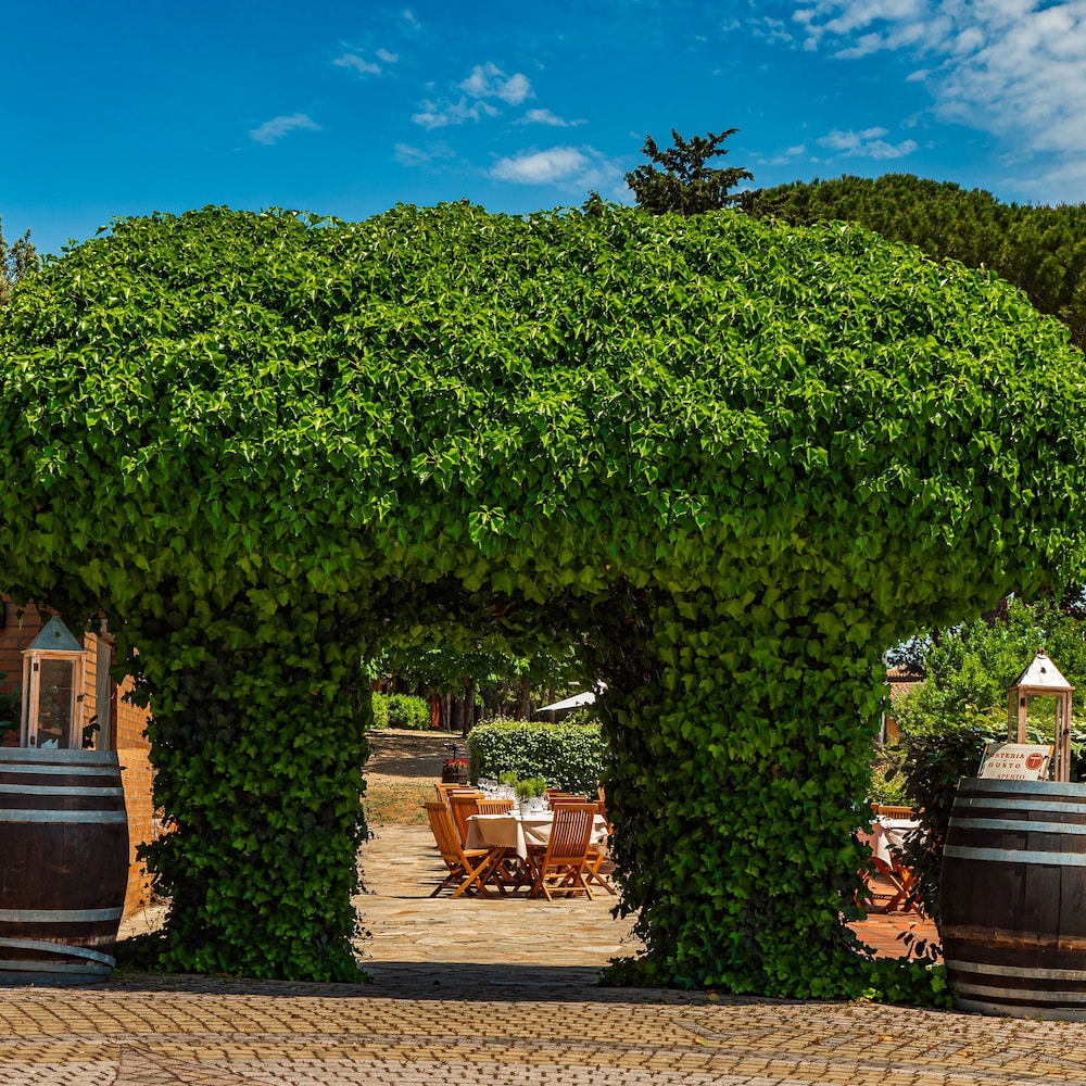 Pian Dei Mucini Resort Hotel Vittoria 36/50