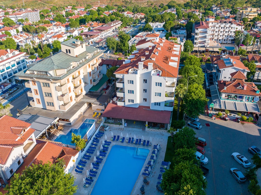 Private Hotel 37/44