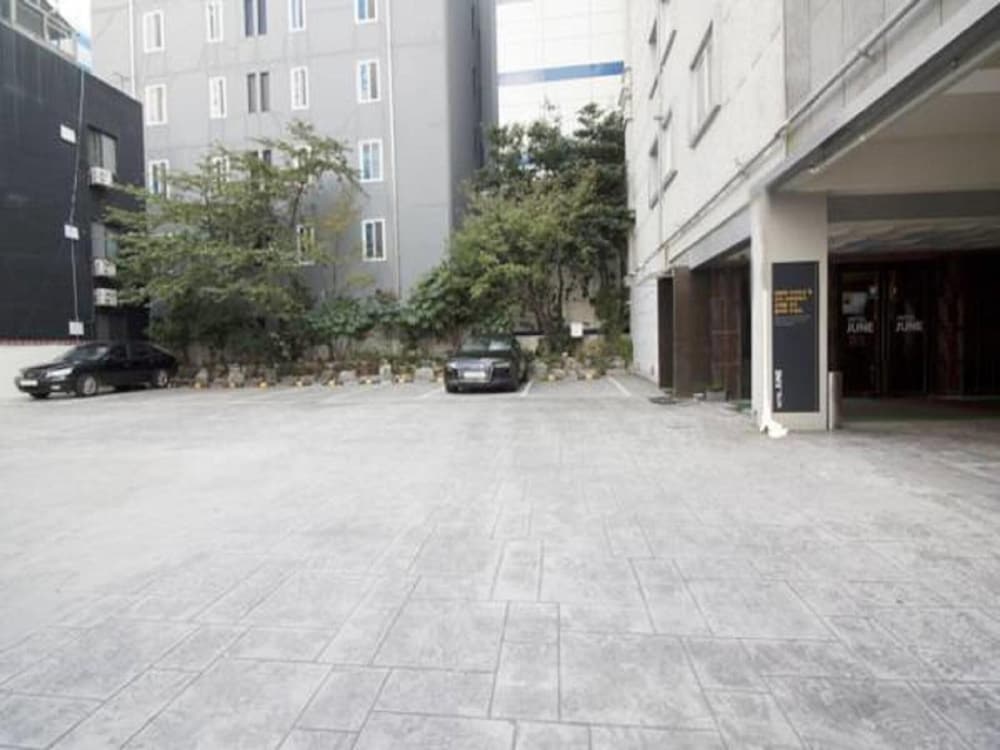 Hotel June Haeundae 34/40