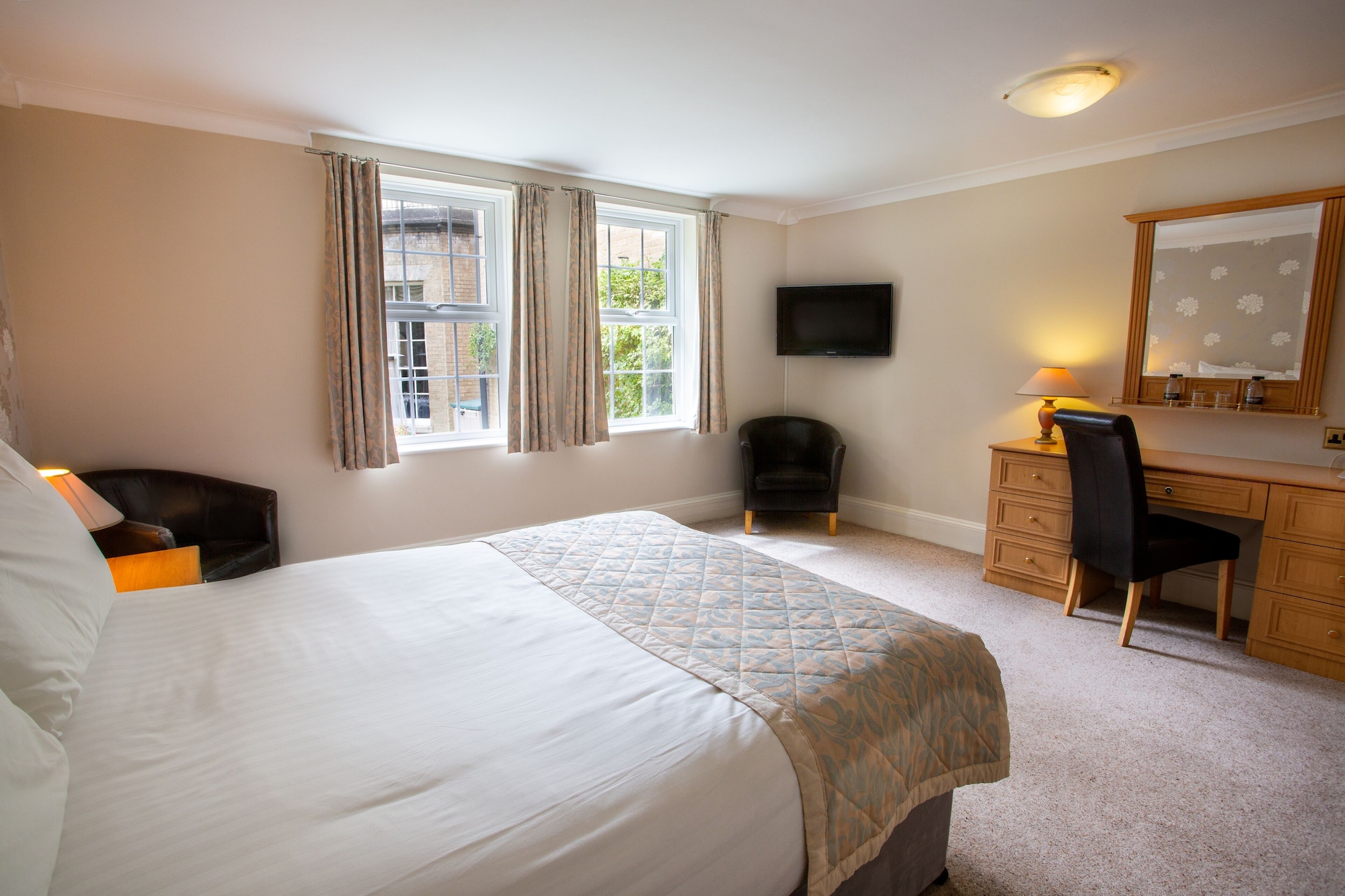 MANOR, PREMIUM, DOUBLE BED