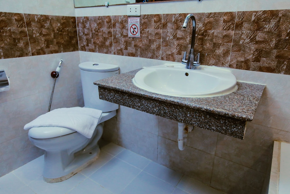 Paradise Garden Resort Hotel and Convention Center 49/50