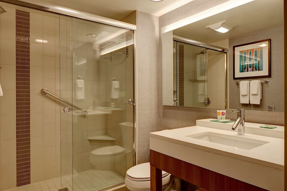 Hyatt Place Sarasota Lakewood Ranch 46/50