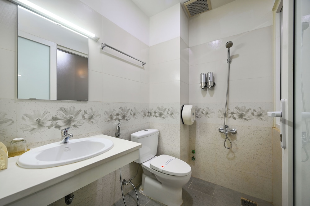 Camila Hotel 46/50
