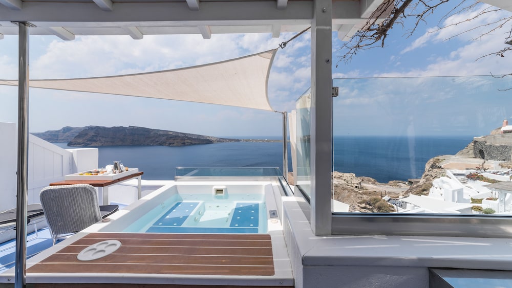 Hyperion Oia Suites 14/45